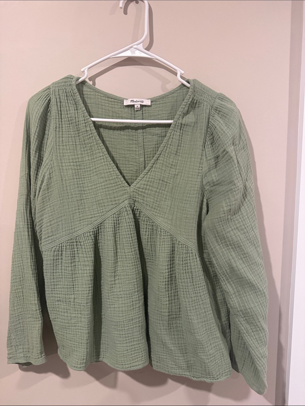 Madewell Light Sage V-Neck Gauze Tunic Top